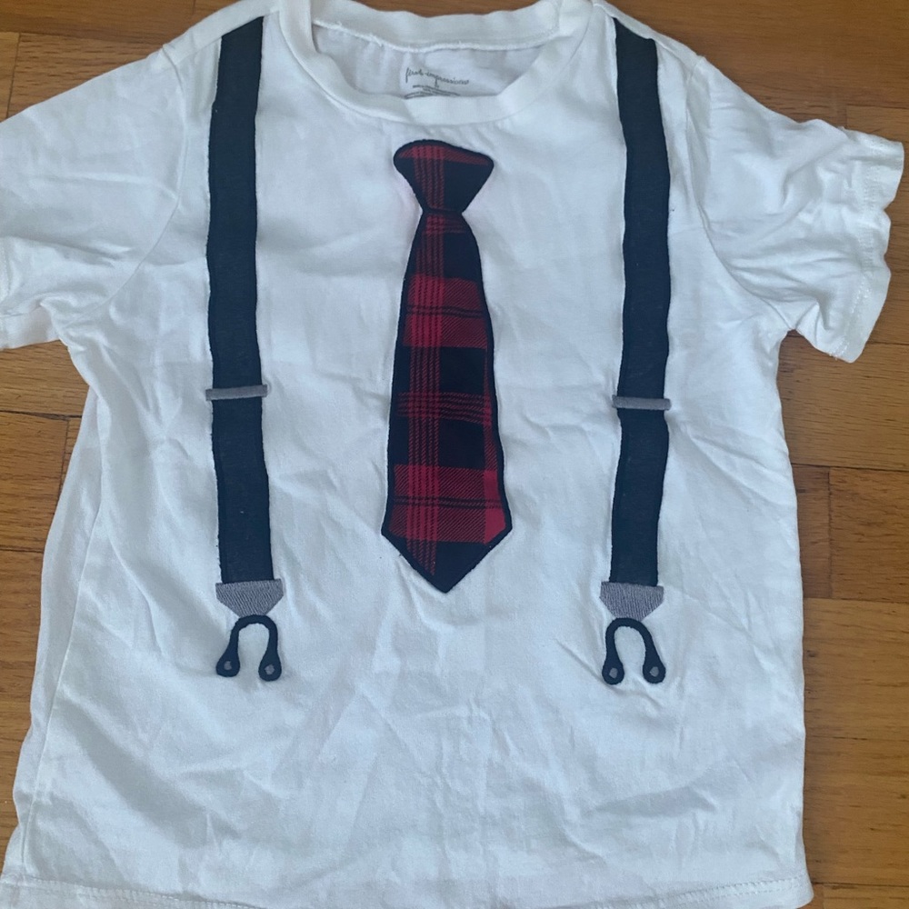 Firsh impressions tshirt boys 4T